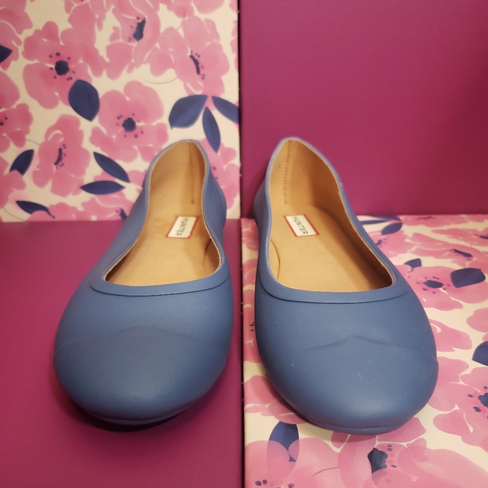 Hunter blue rubber ballet flats rain shoes